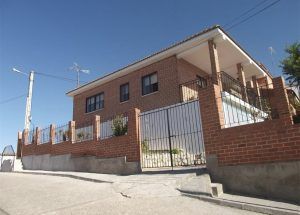 Tordeval Inmobiliaria | CASA CHALET EN RUEDA