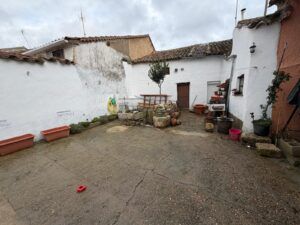 Tordeval Inmobiliaria | CASA EN CASASOLA DE ARION