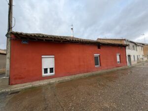 Tordeval Inmobiliaria | CASA EN CASASOLA DE ARION